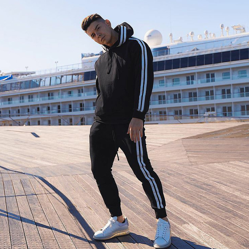Muscle fitness family sweater and trousers autumn and winter sports men’s stretch slim running outdoor leisure two-piece suit
