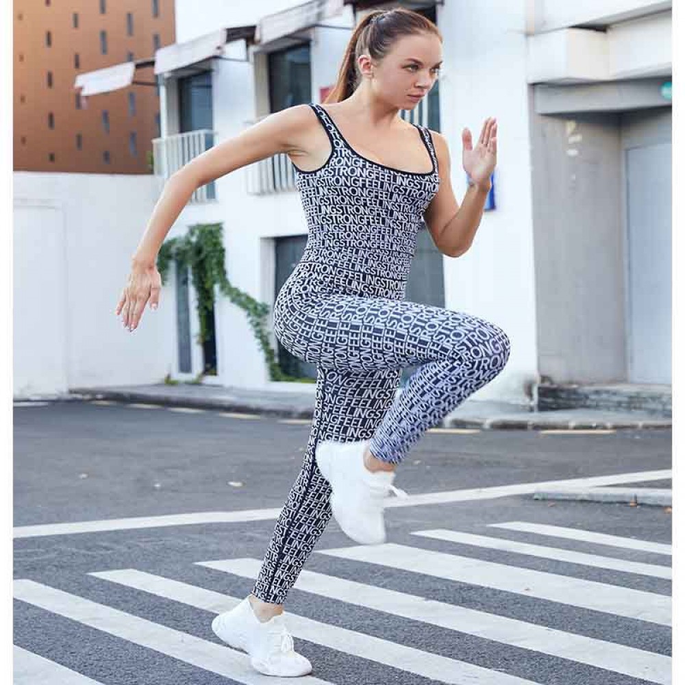 Letter Yoga suit halter top pattern high waist raise butt seamless yoga pants fitness wear women Europe and the United States 