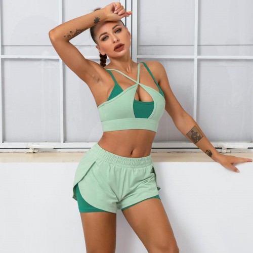 Spot, color revealed Navel breathable Yoga clothing beauty back together sports bra tight, shorts fake two fitness clothes 